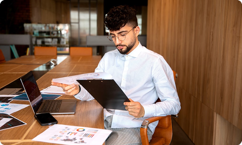 Financial marketing illustration