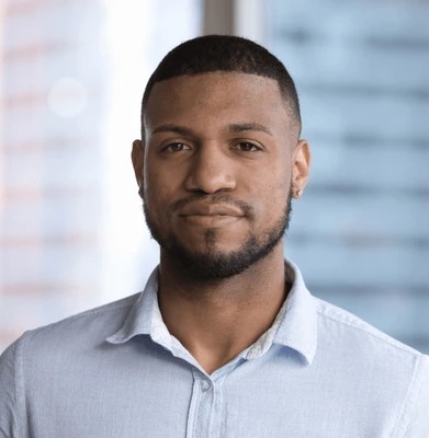 Reynolds smiling portrait